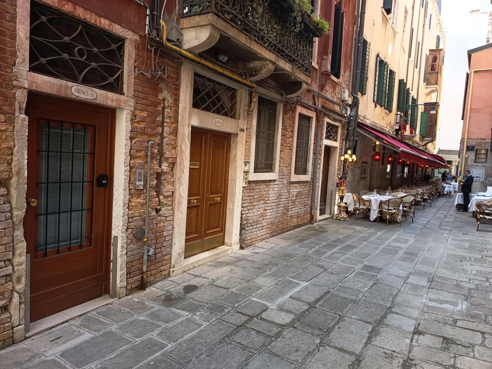Ca Del Gambero Canal View Venedig Exterior foto